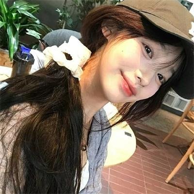 一克拉的室友 海报