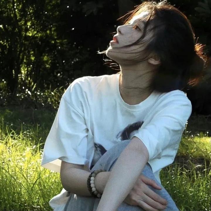 香岛美人窝 海报